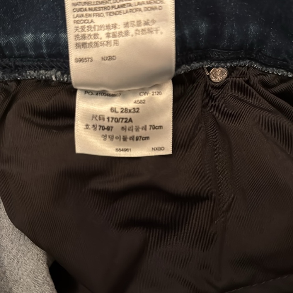 Levi’s Pull on Skinny Jeans - Picture 3 of 10